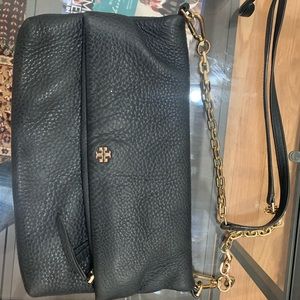 TORY BURCH BLACK CROSS BODY WITH GOLD HARDWARE
